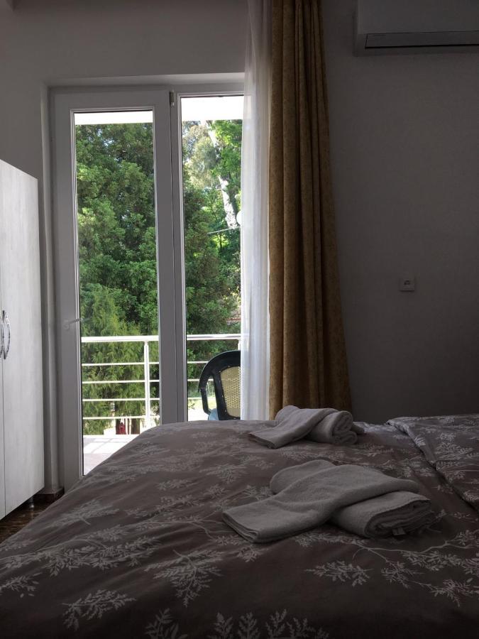 ホテル Rezo'S House クヴァリアティ エクステリア 写真
