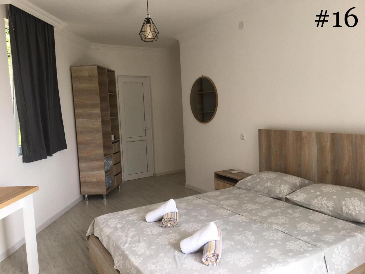 ホテル Rezo'S House クヴァリアティ エクステリア 写真