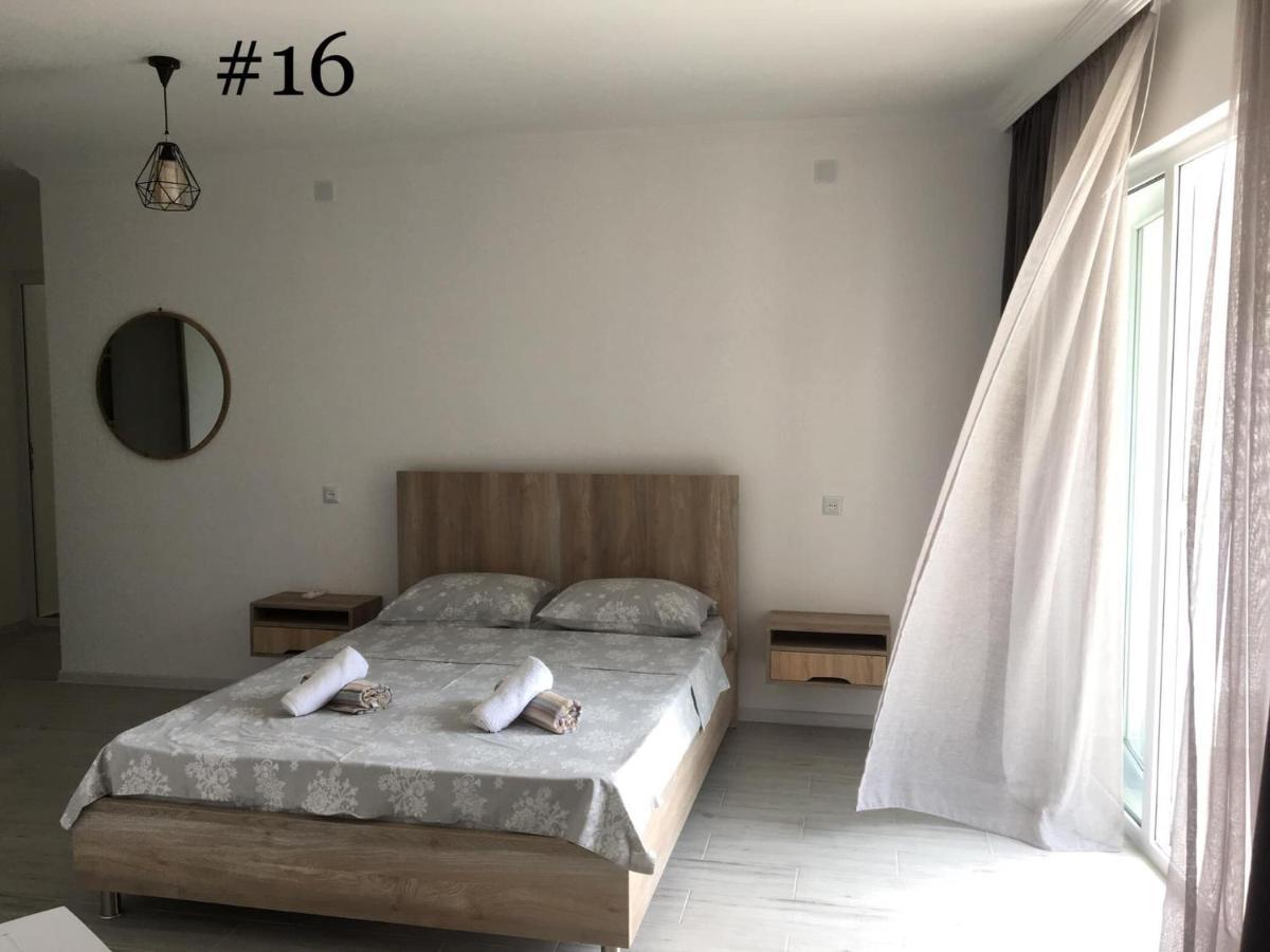 ホテル Rezo'S House クヴァリアティ エクステリア 写真